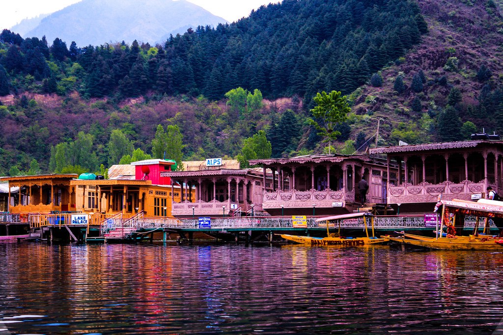 Jammu and Kashmir holiday packages